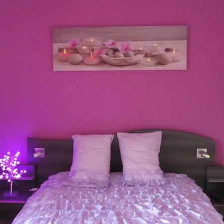 Les Glycines Bed & Breakfast Choloy Exterior photo